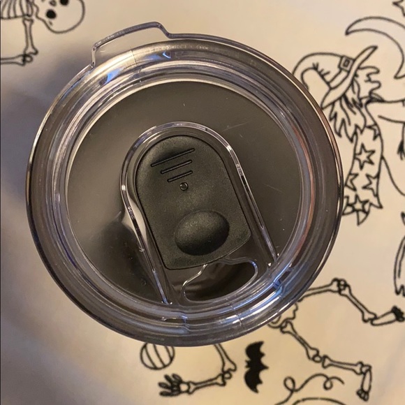 Super cute Halloween mug!! - Picture 3 of 4